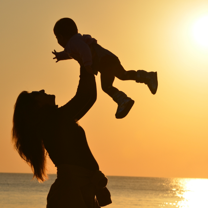 Tissues of Time: 10 Iconic Tissue Moments in the Motherhood Journey